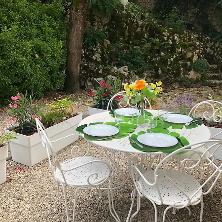 Apartamento 15m², Avec Terrasse Et Place De Parking